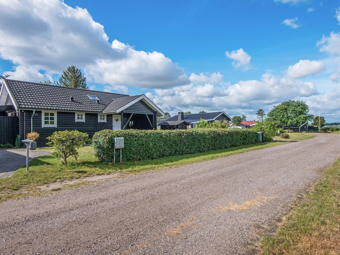 Others 3, 8 Person Holiday Home in Malling, Århus