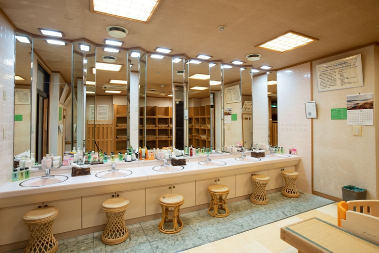 Bathroom 3, Hotel Sakadojo Minamiuonuma, Minamiuonuma
