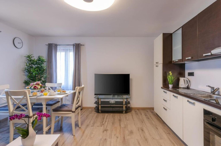 Private kitchen, met Wellness Apt 1, Pula