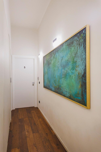 Others 4, Palazzo Italia Suites, Bari