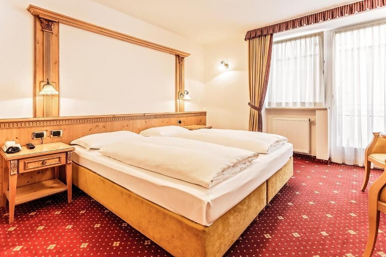 Room 3, Hotel Maria, Bolzano