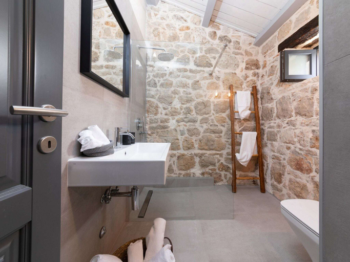 Others 5, Luxurious Holiday Home in Porec, Poreč