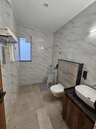 Bathroom 5, Five Elements Corbett Crown Resort, Nainital