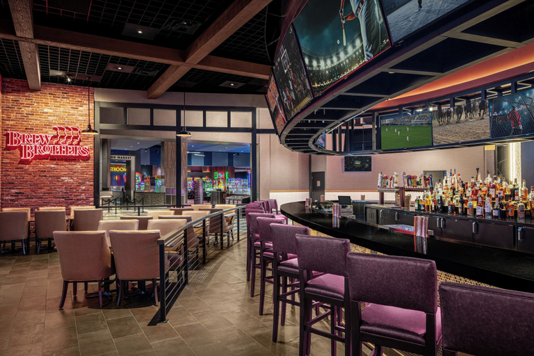 Food & Drinks 4, Harrah's Cherokee Valley River Hotel & Casino – A Caesars Rewards Destination, Cherokee
