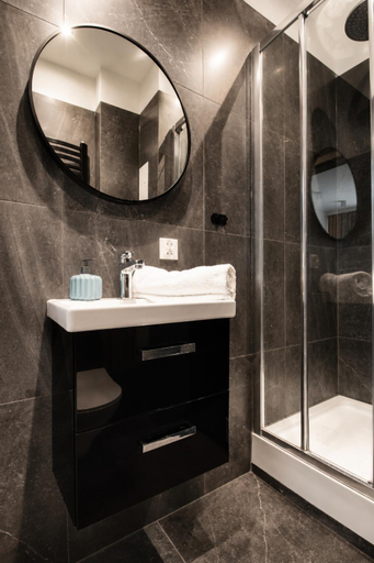 Bathroom 2, PiotrApartments Luxury Apartments in City Centre, Warsaw
