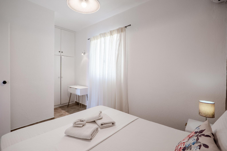Bedroom 2, Standart Apartments 67 , Glyfada Beach, Ionian Islands