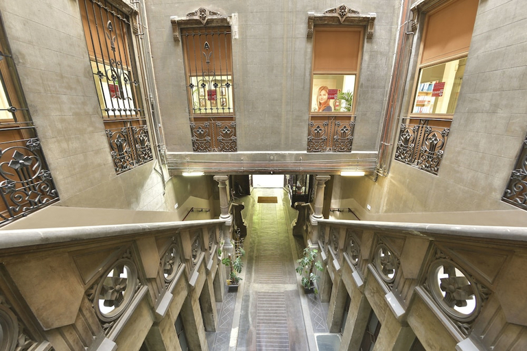 Public Area 3, Hostal Girona, Barcelona