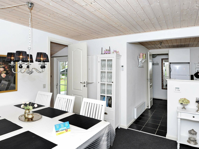 Others 4, Luxurious Holiday Home in Hemmet With Private Whirlpool, Ringkøbing-Skjern