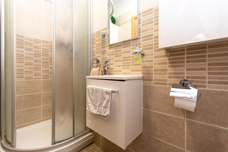 Bathroom 5, Villa Kala Entire Villa with Private Pool, Bilice