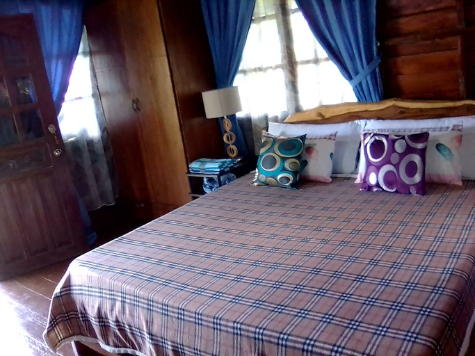 Bedroom, Windy Willow's, Ajuy