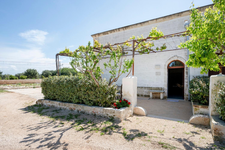 Others 5, Masseria Lamapecora, Bari
