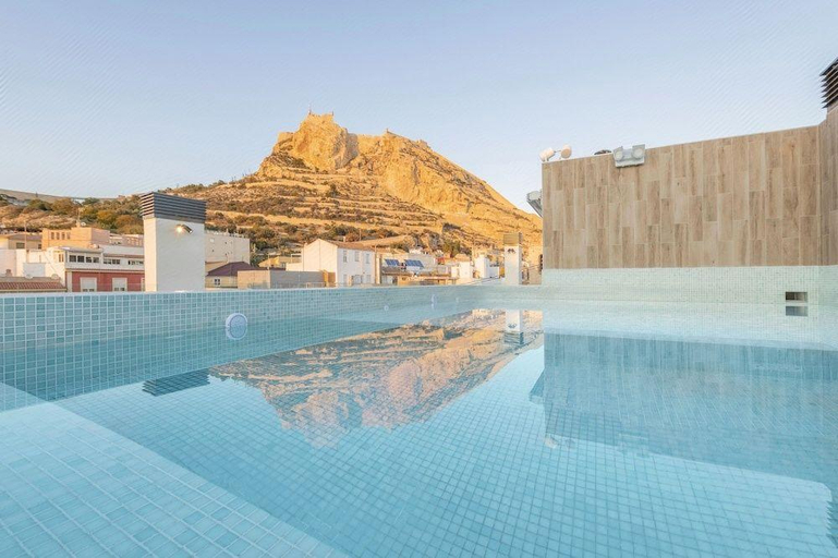 Sport & Beauty 2, Odyssey Rooms Alicante, Alicante