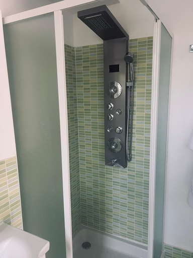 Bathroom 4, Hotel Ristorante Meson Feliz, Latina