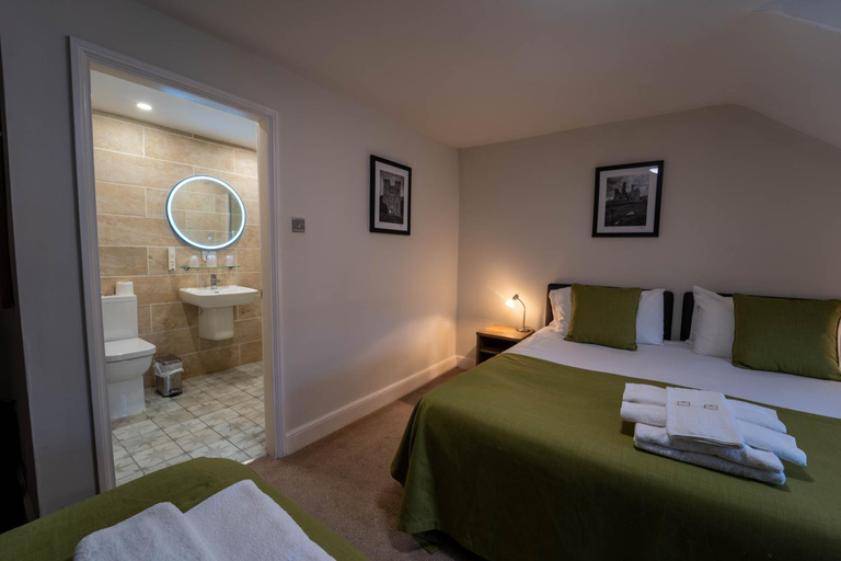 Bedroom 3, White Swan Hotel, Northumberland