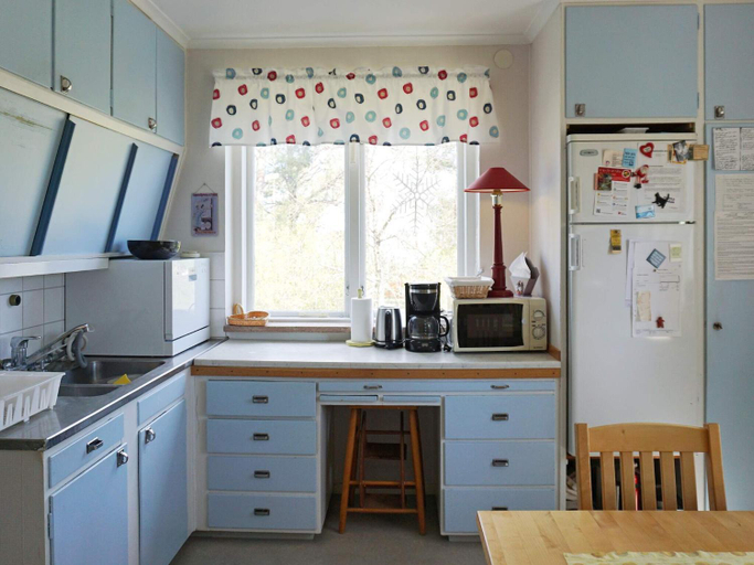 Others 4, person holiday home in STANGA-By Traum, Gotland