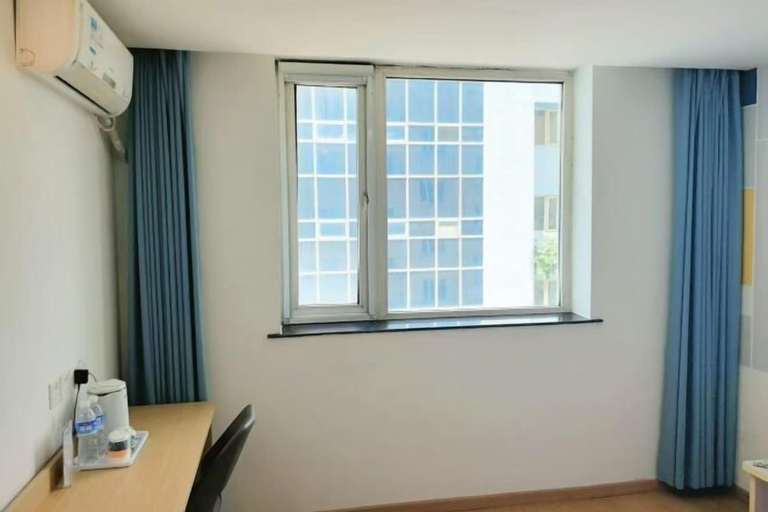 Others 5, 7Days Inn Chain Hotel (Beijing West Railway Station Lizeqiao), Beijing