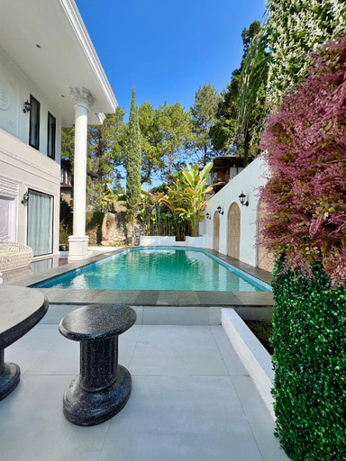 Sport & Beauty 5, Villa Zippora Lembang - Villa Istana Bunga, Bandung