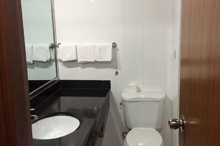 Bathroom 3, Yandangshan Xiankelai Villa, Wenzhou