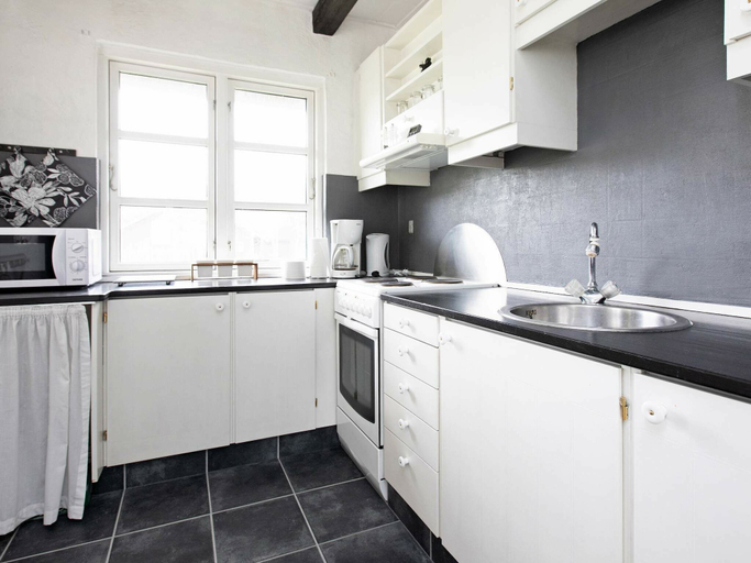 Others 3, Exquisite Holiday Home in Lolland With Terrace, Lolland