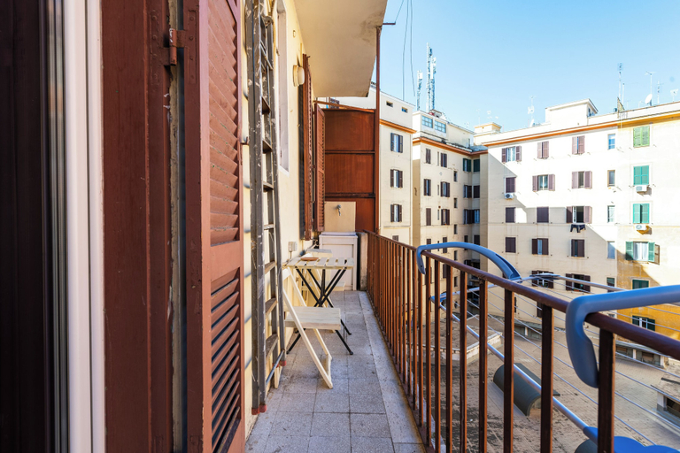 Others 2, Casa Nica, Rome