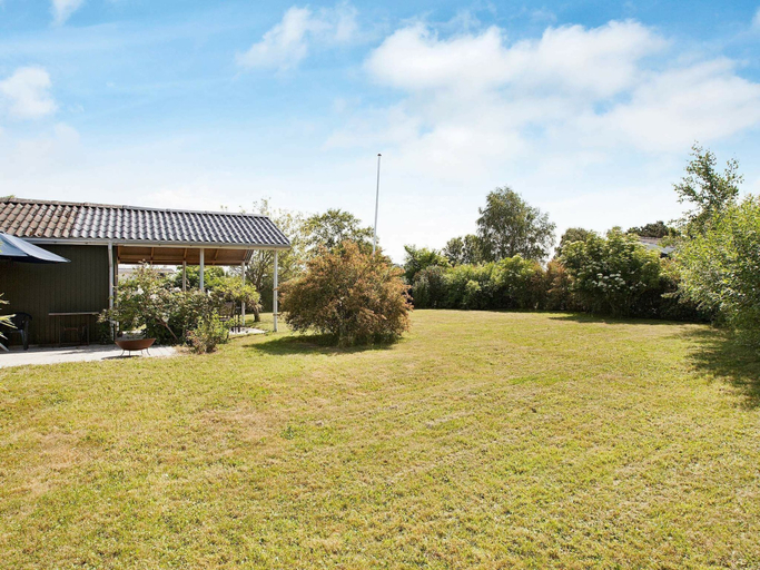Others 2, Pleasant Holiday Home in Slagelse With Terrace, Slagelse