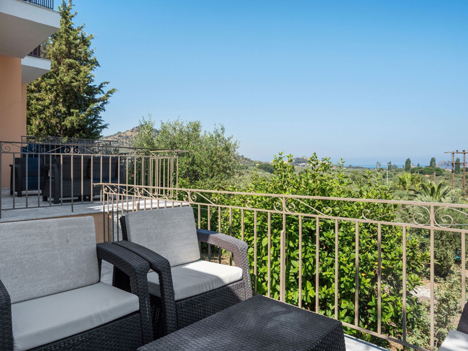 Others 5, Gorgeous Studio in Lesvos Island With Balcony, North Aegean