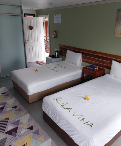 Bedroom 5, Beach Escape Resort, Ba