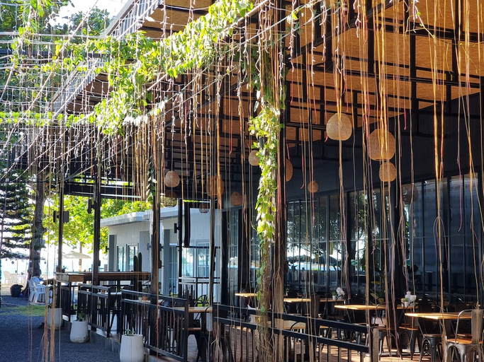 Food & Drinks, TT Naiyang Beach Phuket, Phuket Island