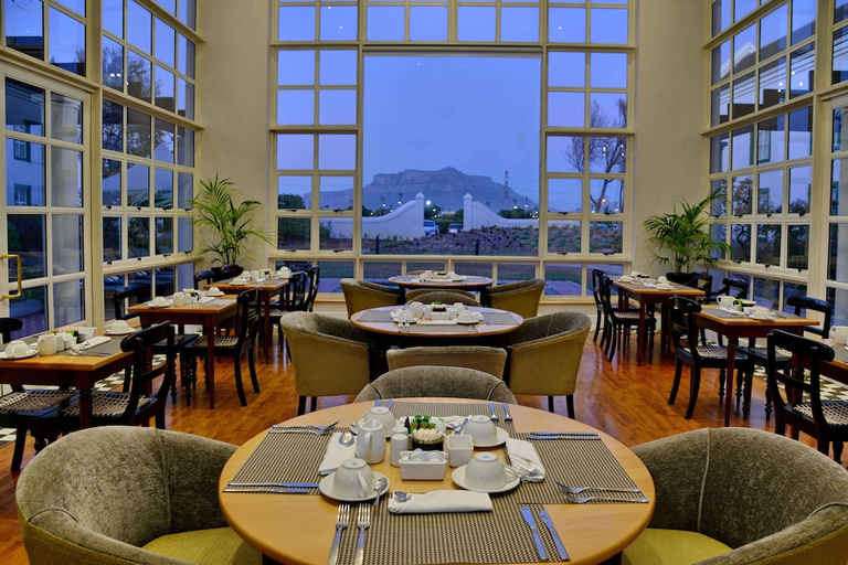 Food & Drinks 5, City Lodge Hotel GrandWest, City of Cape Town