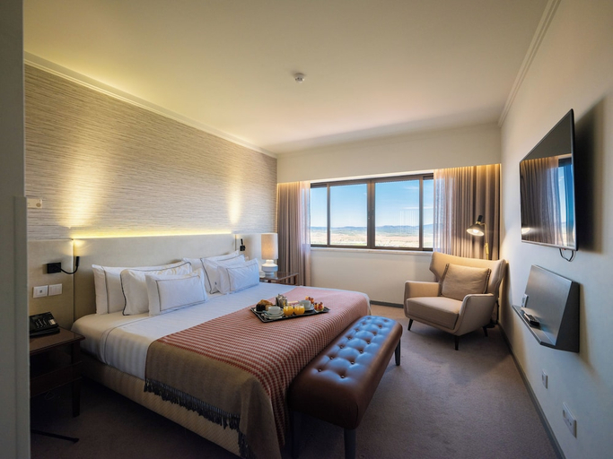 Bedroom 3, Melia Castelo Branco, Castelo Branco