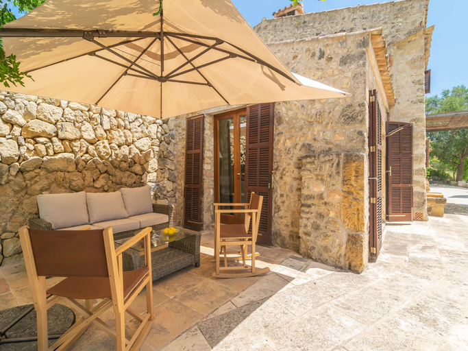 2, Ses Cases Velles De Son BarO - Villa With Pool, Baleares