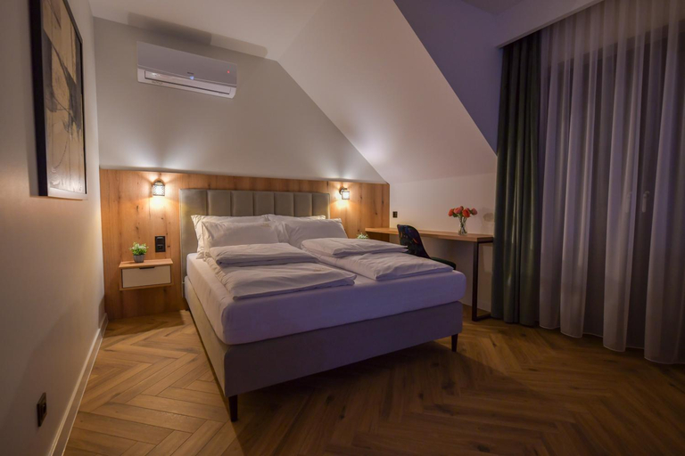 Bedroom 2, White House Residence Zator-blisko Energylandii, Chrzanów
