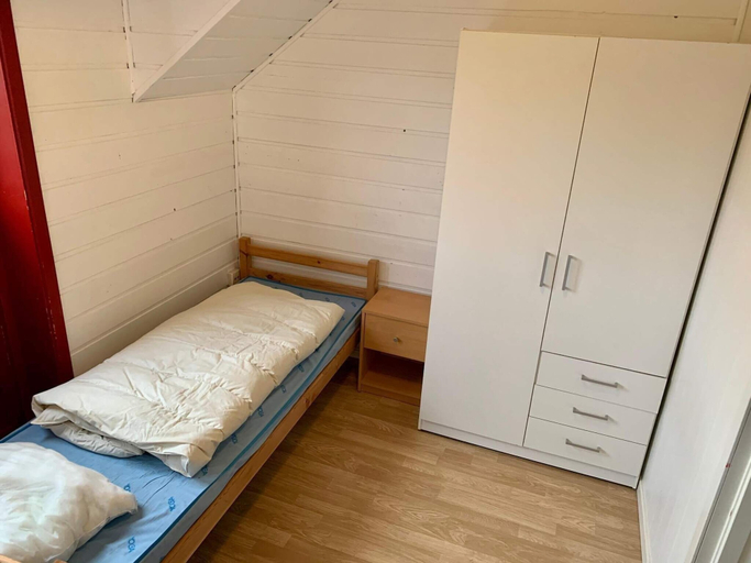 Bedroom 3, 5 Person Holiday Home in Tjellstø, Øygarden