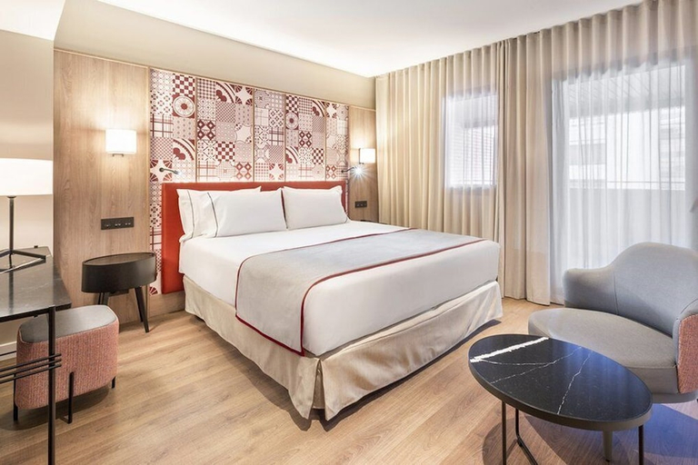 Bedroom 2, Eurostars Guadalquivir, Sevilla