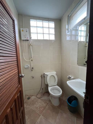 Others 4, Rooftop room in We Residence, Pattaya