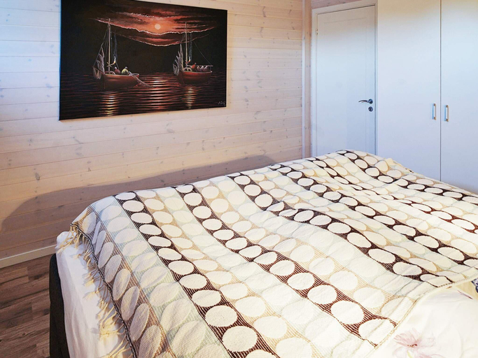 Bedroom 2, 4 star holiday home in Åram, Sande