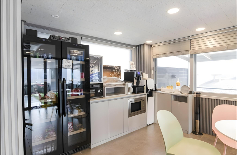 Food & Drinks 2, Hotel Winstay, Namyangju