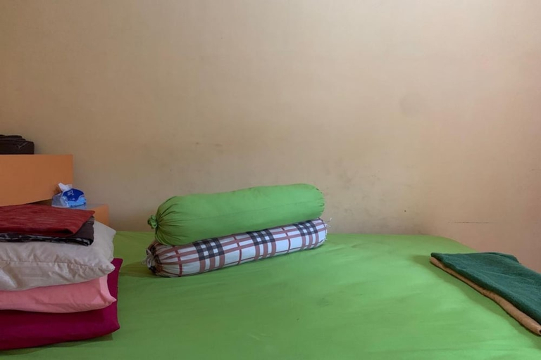 Bedroom 2, Hotel O Wisma Rima Melati, Jeneponto