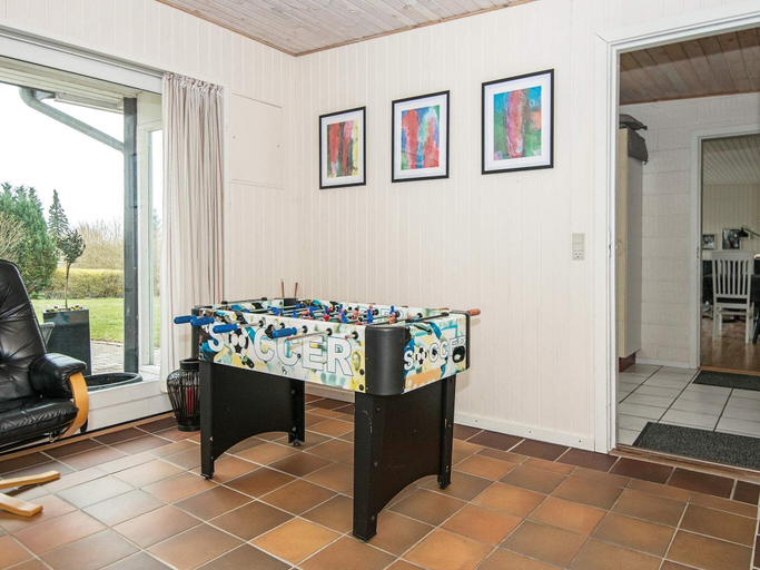 Others 4, Plush Holiday Home in Ebeltoft With Swimming Pool, Syddjurs