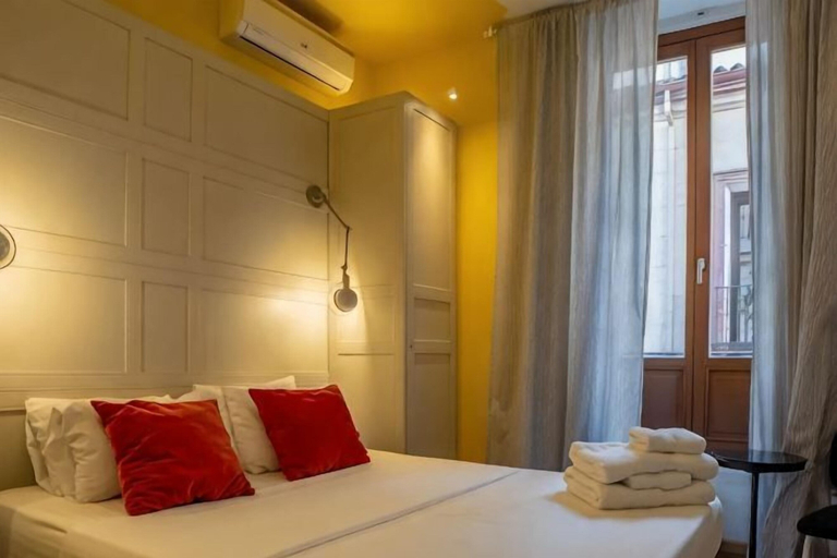 Others 3, Apartamento Moderno Junto a la Gran Via, Madrid