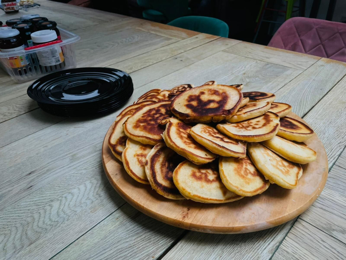 Food & Drinks 5, Prime Backpackers Angel, London