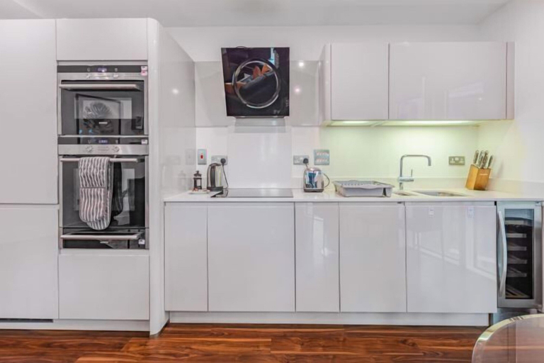 Others 4, Altitude Point Serviced Apartments, London