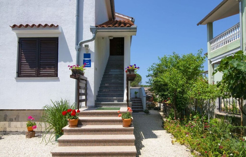 Exterior 5, Maja Apt 2 Comfortable Holiday Residence, Fažana
