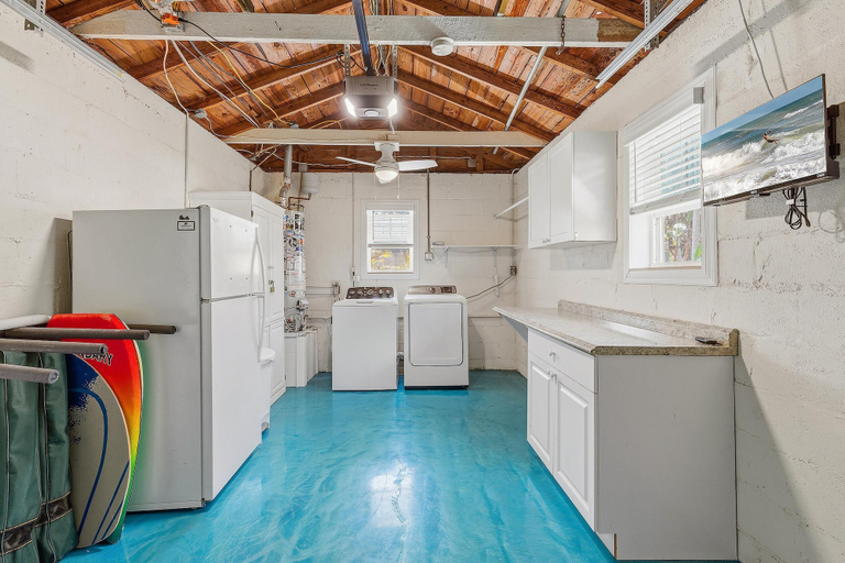 Private kitchen 2, Twenty Palms, Volusia