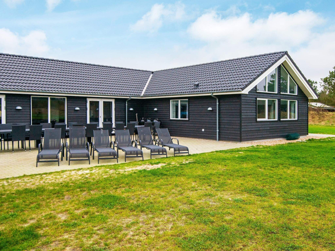 Others 4, Holiday Home in Nørre Nebel, Varde