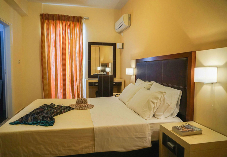 Bedroom 2, Kokkoni Beach Hotel, Peloponnese