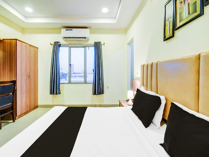 Room 2, Suitered Hills Lakdikapul, Hyderabad