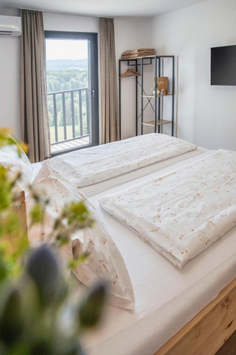 Bedroom 2, Weingut Peter Grill, Leibnitz