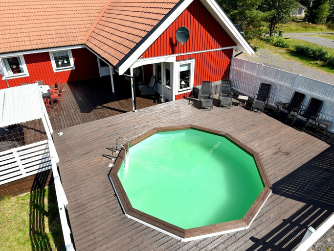 Others 2, Holiday Home in Motala, Askersund