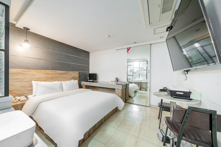 Bedroom 3, Incheon (Bupyeong) Ppeullang, Gyeyang
